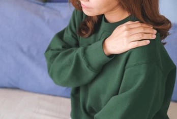 When Someone Taps Your Shoulder, Your Cells Can “Precisely Sense Force”